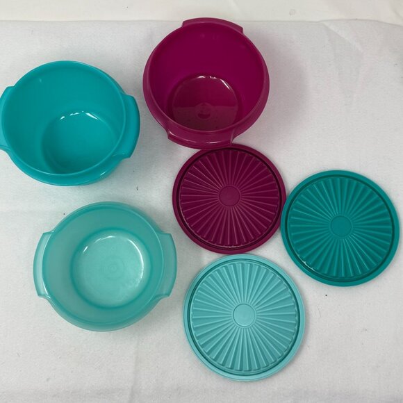 3 Tupperware Servalier Bowls Snack Round Containers Lids Teal Purple 20oz & 10oz - Picture 2 of 7